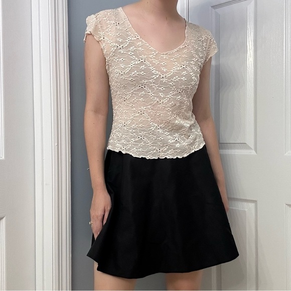 Vintage Blouse Y2K Coquette Pastel Cream Dainty Floral Semi Sheer Size Medium - Picture 1 of 9